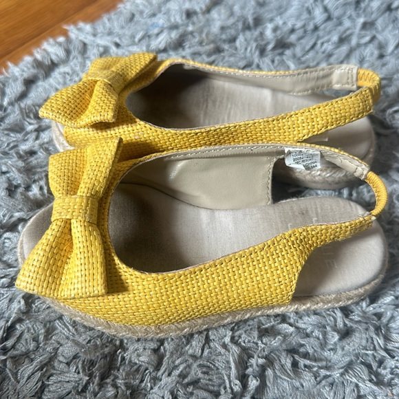 Janie&Jack Bow Espadrille Sandal - Picture 3 of 4